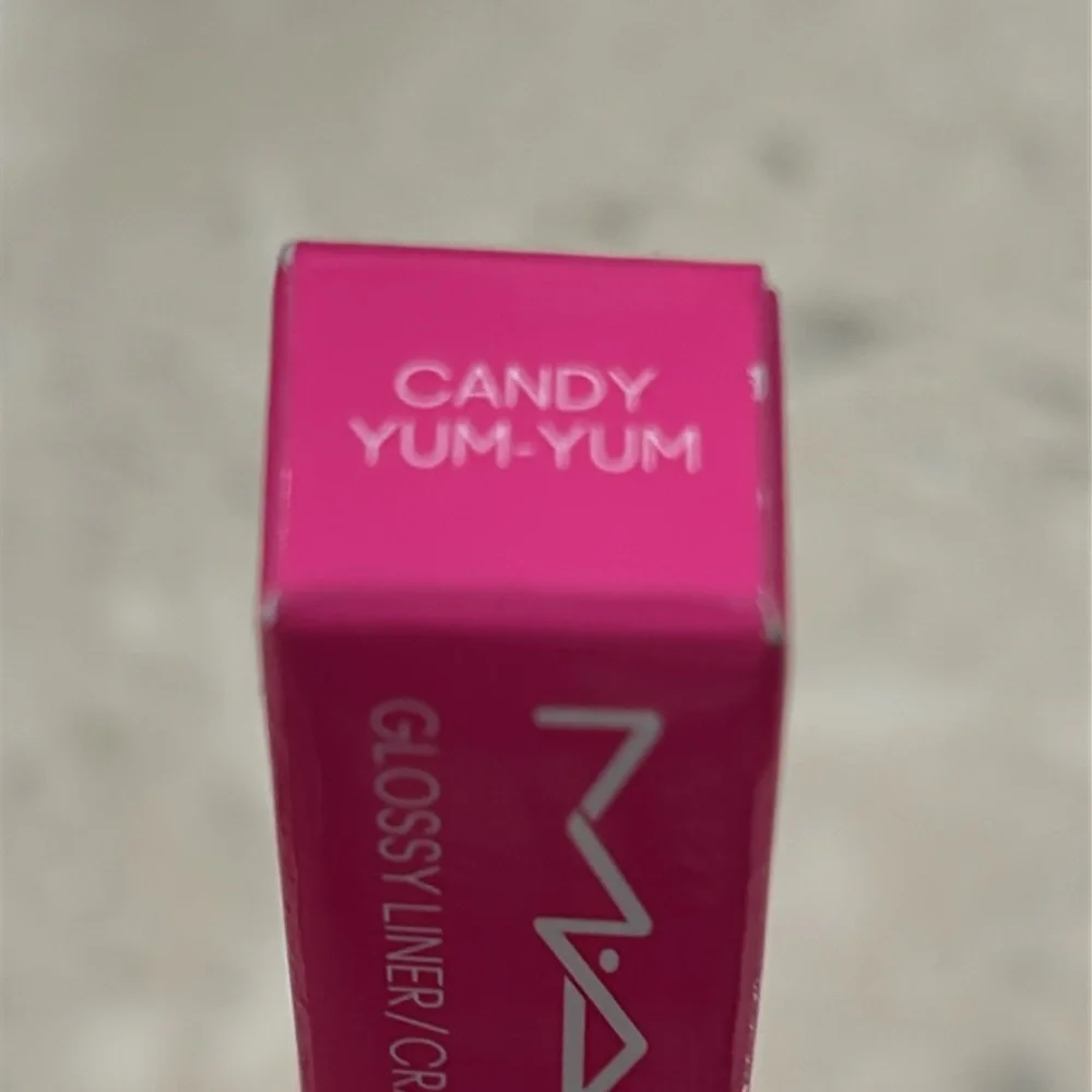 MAC Lip Glazer